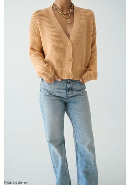 Kadın Düğmeli Standart Beden Kısa Basıc Triko Hırka modelleri