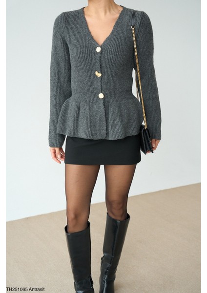 Kadın Fırfır Detaylı Basıc Fitilli Düğmeli Triko Hırka fırsatları