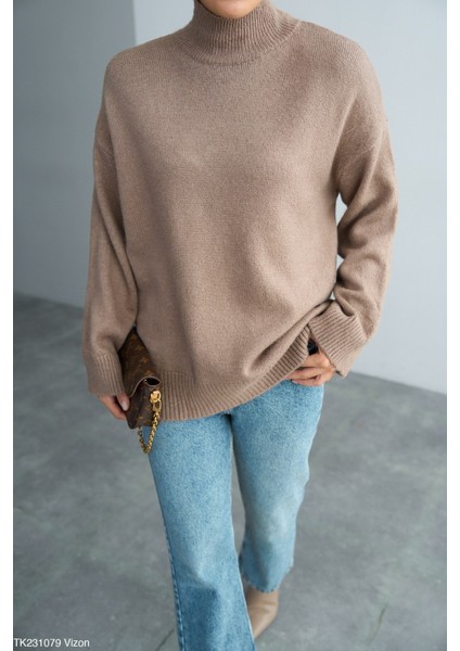 Kadın Yarım Boğaz Uzun Kol Sezonluk Oversize Kazak (Kemersiz) fiyatları