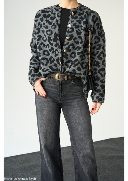 Kadın Leopar Desenli Düğmeli Triko Hırka