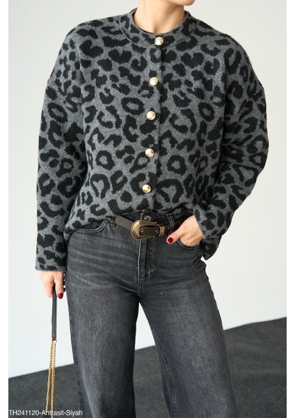 Kadın Leopar Desenli Düğmeli Triko Hırka fiyatları
