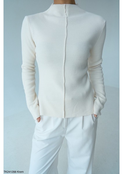 Kadın Yarım Boğaz Fitilli Body Kazak