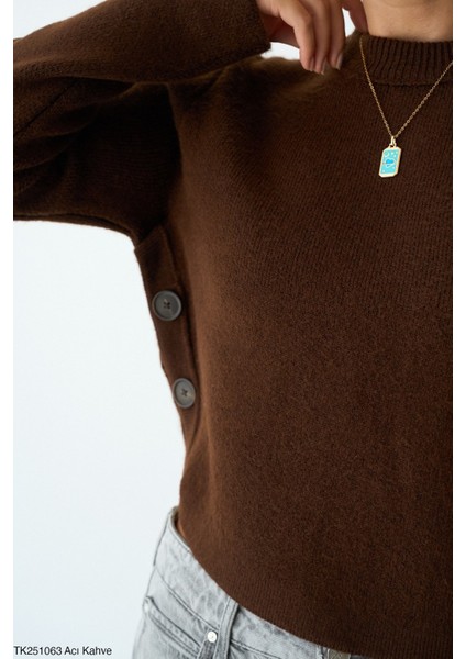 Triko Kol Altı Düğmeli Kazak modelleri