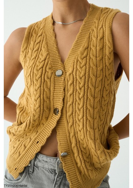 Kadın Kolsuz Düğmeli Örme Yelek