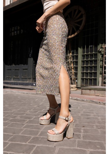 Jaclı Kadın Altın Simli Platform Topuklu Sandalet fiyatları