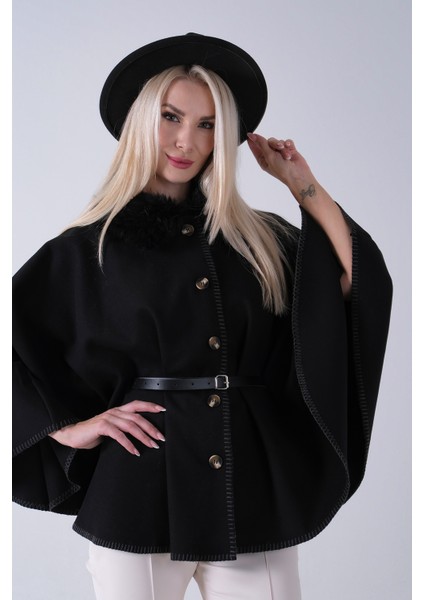 Siyah Yakası Kürklü Dikiş Detaylı Kemerli Panço 47122731.01 modelleri