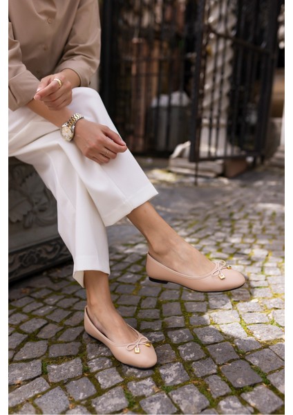 Yale Kadin Bej Cilt Pisi Babet fırsatları