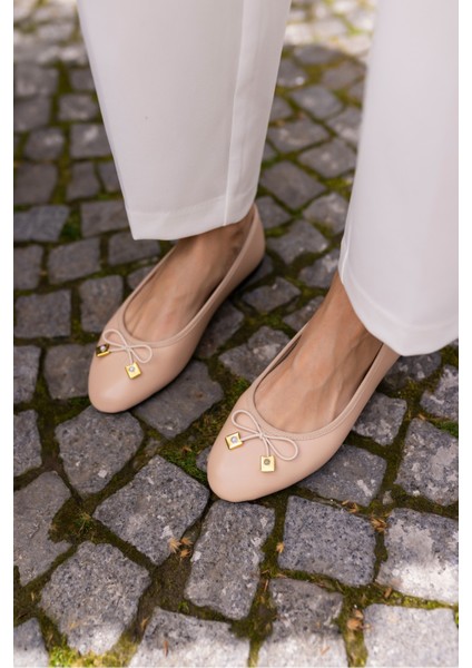 Yale Kadin Bej Cilt Pisi Babet