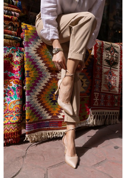 Mitta Kadin Gumus Saten Topuklu Abiye Ayakkabi