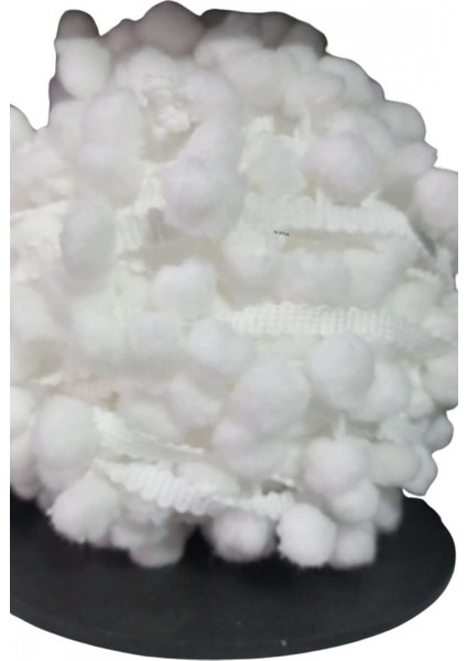 Sıralı Ponpon 1 Metre Beyaz