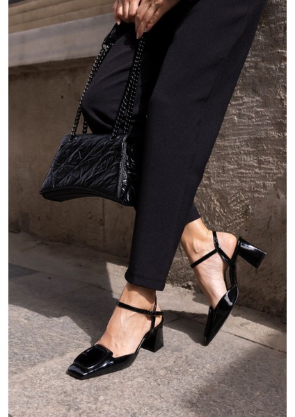 Anny Kadın Siyah Rugan Kalın Topuklu Ayakkabi