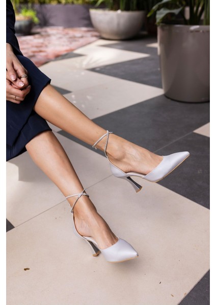 Mitta Kadin Gumus Saten Topuklu Abiye Ayakkabi indirimleri