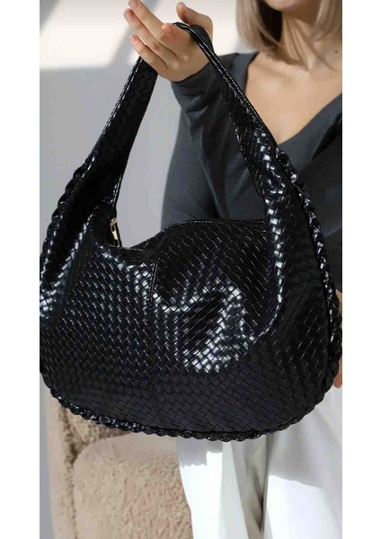 The Moiss Siyah Renk Örgü Dokulu Omuz ve Kol Çantasi indirimleri