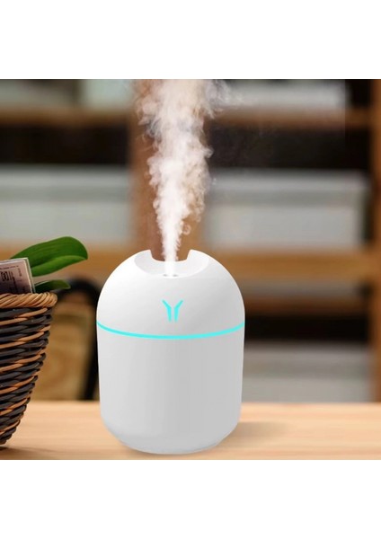 Işıklı Kuru Havayı Azaltan ve Aromaterapi Deneyimi Sunan Hava ve Oda Nemlendirici