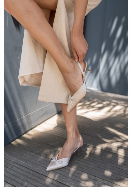 Babes Kadın Bej Saten Özel Ökçe Topuklu Ayakkabi indirimleri