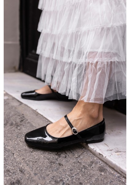 Levi Kadın Bordo Rugan Babet fiyatları