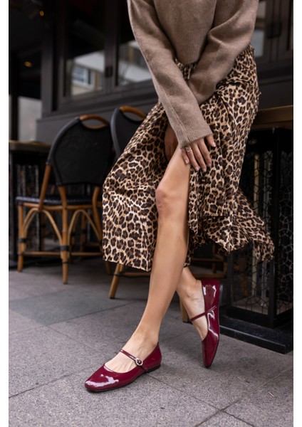 Levi Kadın Bordo Rugan Babet