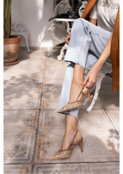 Jaylan Kadın Kahve Bej Hasır Topuklu Sandalet Ayakkabi