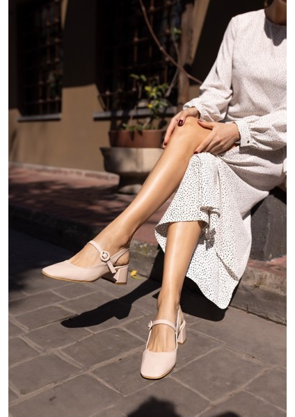 Maryo Kadın Bej Rugan Topuklu Ayakkabi