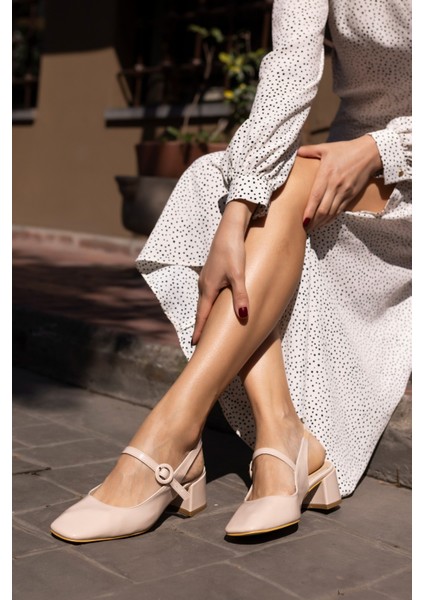 Maryo Kadın Bej Rugan Topuklu Ayakkabi