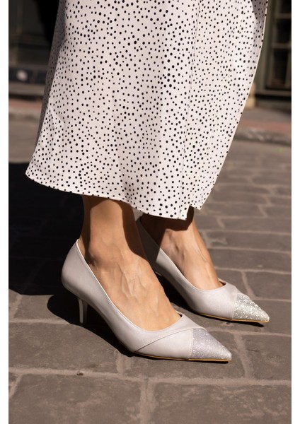 Teya Kadın Gumus Topuklu Ayakkabı fırsatları