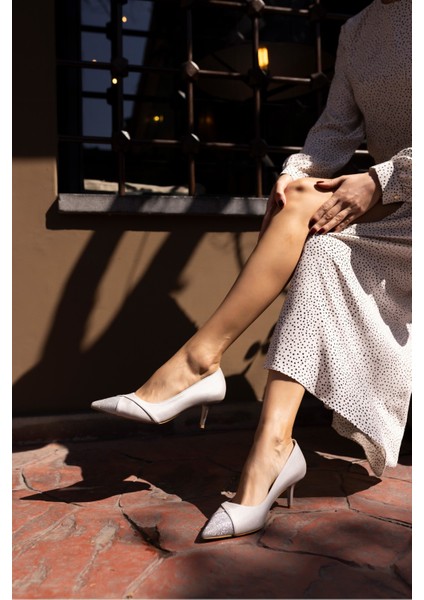 Teya Kadın Gumus Topuklu Ayakkabı