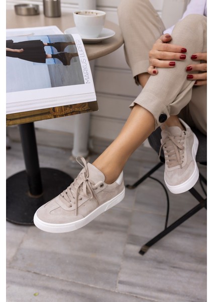 Seventy Kadın Bej Gercek Deri Suet Bagcıklı Sneaker