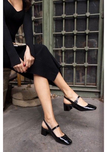 Maryo Kadın Bej Rugan Topuklu Ayakkabi