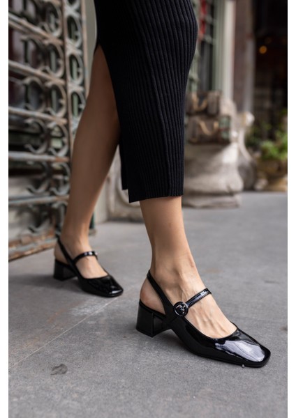 Maryo Kadın Bej Rugan Topuklu Ayakkabi