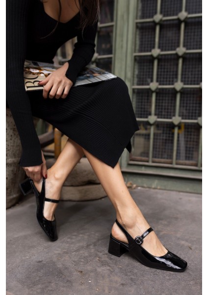 Maryo Kadın Bej Rugan Topuklu Ayakkabi