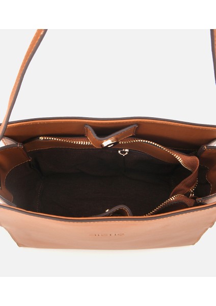 03CAH310300A370 KADIN Deri Taba Omuz Çantası