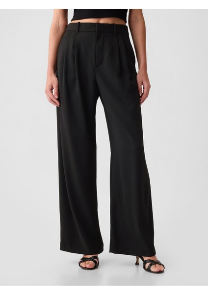 Kadın Siyah High Rise Pileli Pantolon