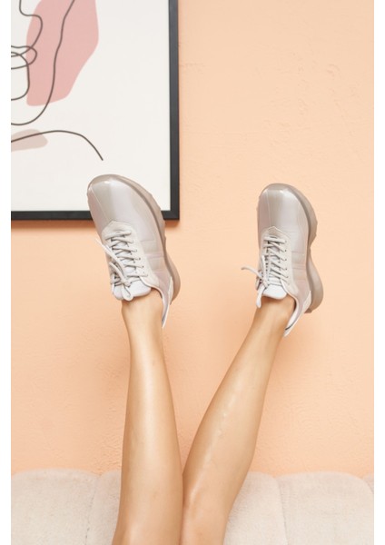 Fabiana Kadın Gri Parasut Gri Seffaf Detay Airtaban Sneakers indirimleri