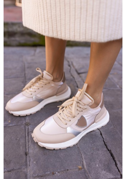 Muçi Kadın Siyah Parasut Kumaş Garnili Sneaker