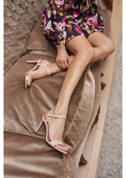 Bathilda Kadın Nude Tek Bant Topuklu Ayakkabi modelleri