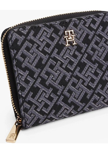 Th Icon Orta Boy Kapaklı Fermuarlı Jakarlı Kadın Siyah Cüzdan AW0AW17957BDS fırsatları