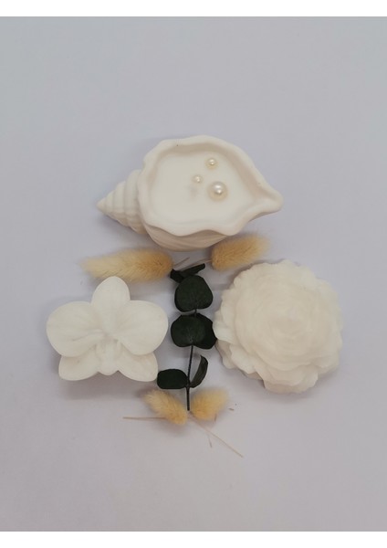 Dekoratif ve Hediyelik 3'lü Kokulu Mum Seti