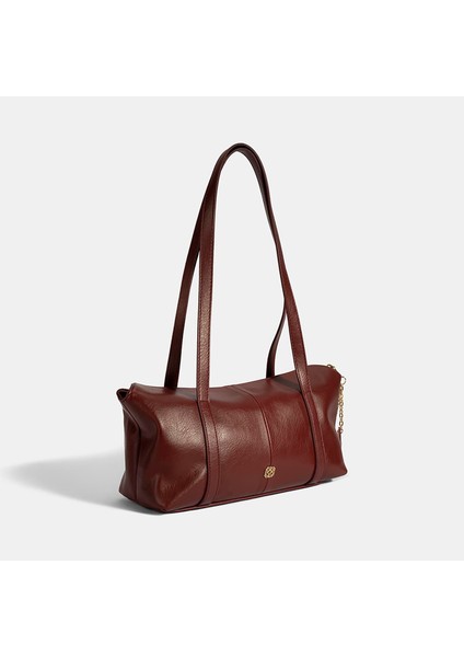 Kadın Bordo Kalp / Yıldız Charm Aksesuarlı Omuz Çantası modelleri