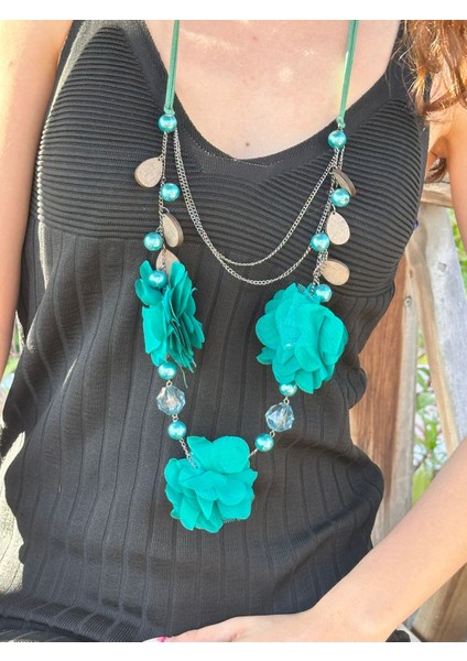 Kabartma Çiçekli Kadın Kolye 50 cm fiyatları