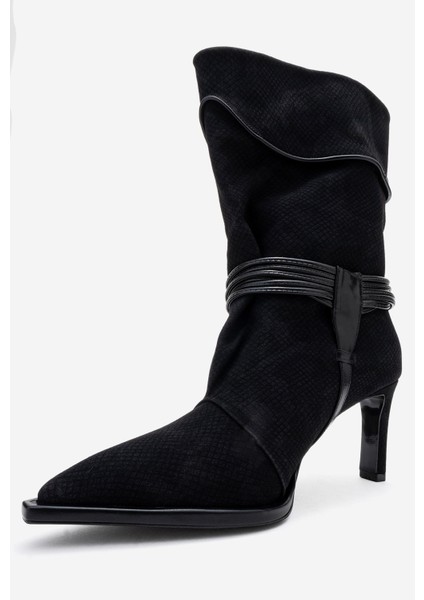 Myra Siyah Desenli Biyeli Tokalı Kadın Topuklu Bot fırsatları