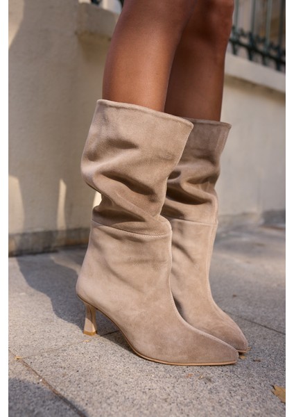 Perri Kadin Siyah Gercek Suet Yarım Astarsız Topuklu Çizme