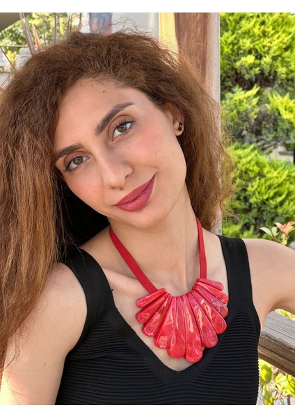 Kemik Desenli Tasarım Kadın Kolye 25 cm