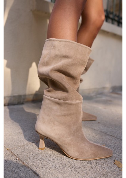 Perri Kadin Siyah Gercek Suet Yarım Astarsız Topuklu Çizme