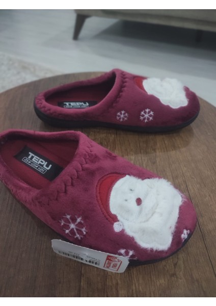 Tepu Noel Temalı Ev Terliği – Yumuşak Peluş Santa Desenli