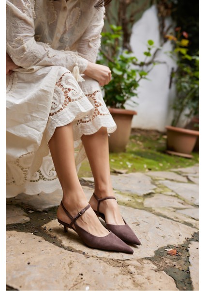 Emila Kadın Siyah Suet Mini Topuklu Ayakkabi fiyatları