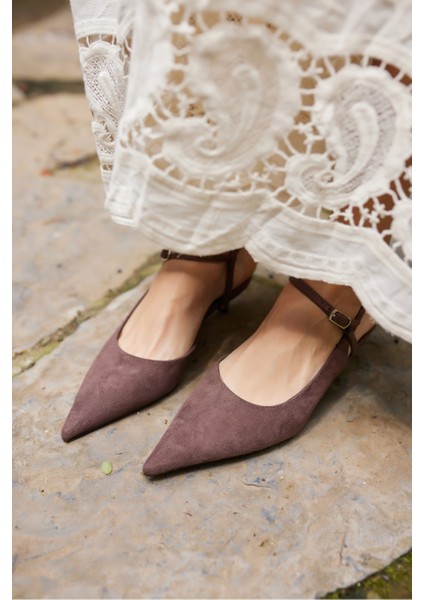 Emila Kadın Siyah Suet Mini Topuklu Ayakkabi