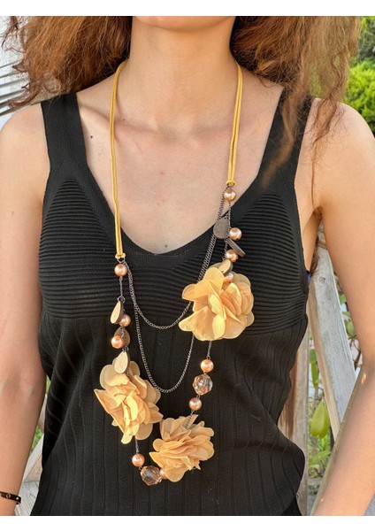 Kabartma Çiçekli Kadın Kolye 50 cm modelleri