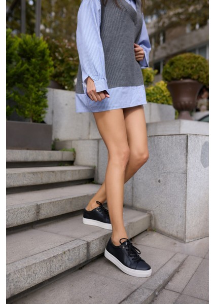 Escape Kadın Siyah Gercek Deri Bagcıklı Sneaker