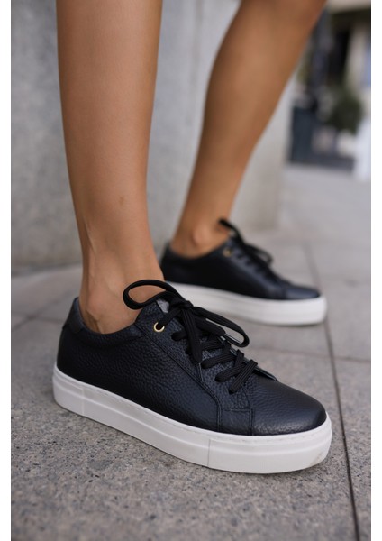 Escape Kadın Siyah Gercek Deri Bagcıklı Sneaker