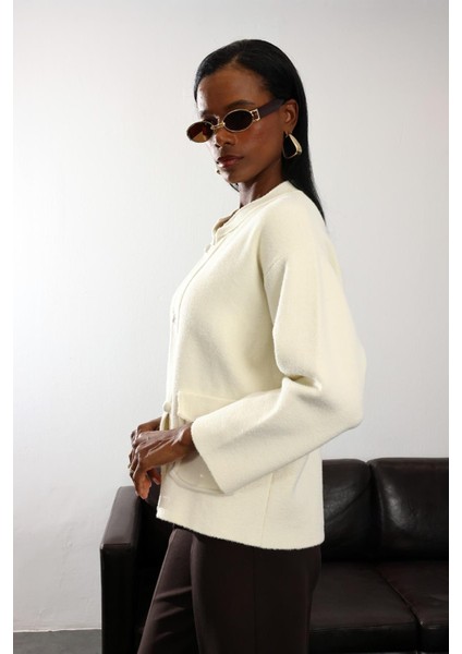 Krem Hakim Yaka Triko Hırka indirimleri